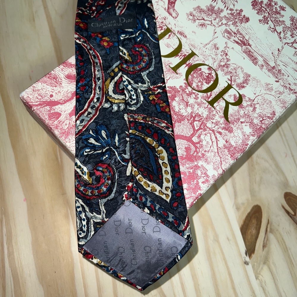 Christian DIOR VINTAGE Tie! - Picture 8 of 8